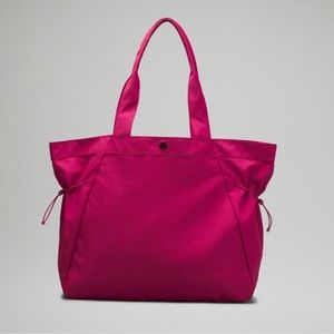 NWT 🍋 Lululemon Pomegranate Side Cinch Shopper Bag 18L